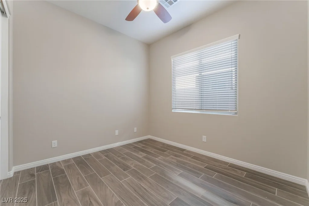 421 Point Sur, Las Vegas, NV 89138
