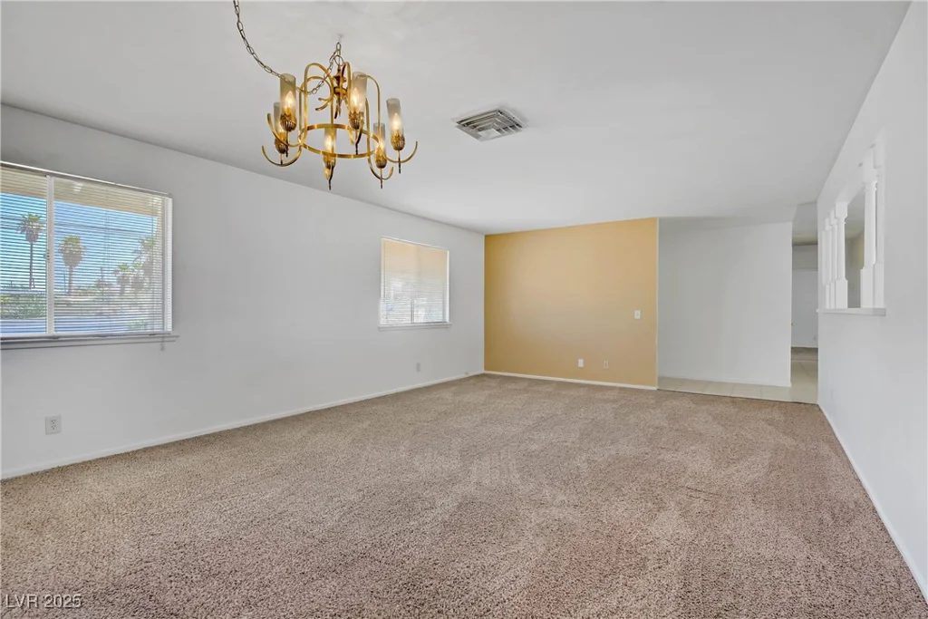 6727 Washington, Las Vegas, NV 89110