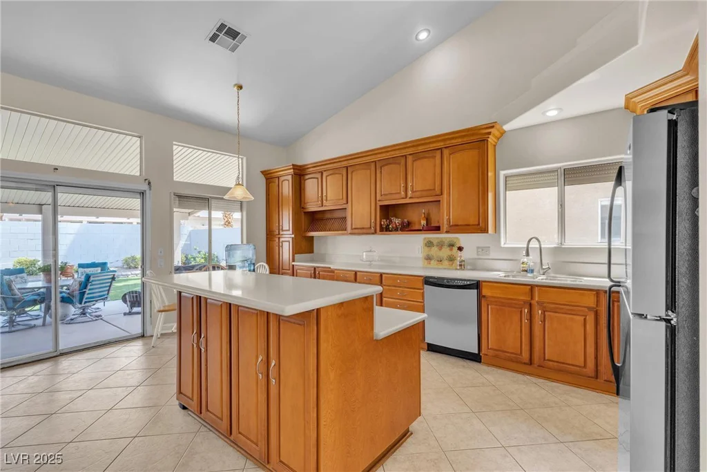5990 Ablette, Las Vegas, NV 89122