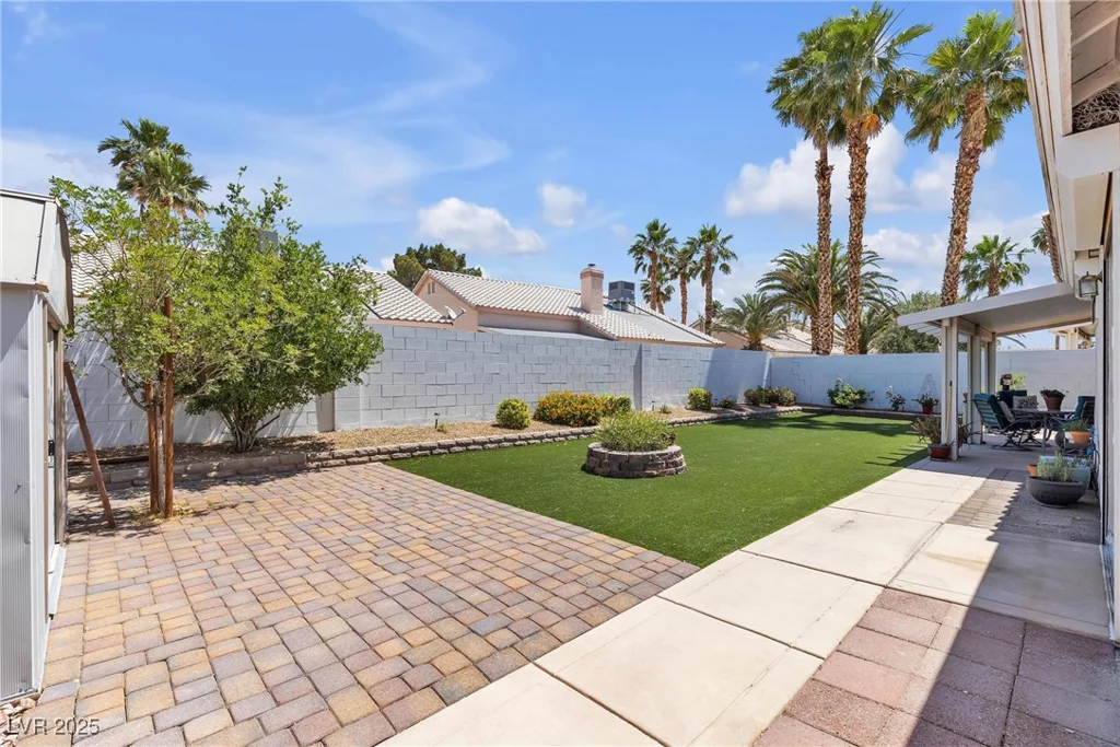 5990 Ablette, Las Vegas, NV 89122