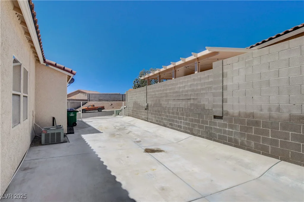 805 PALMERO, Boulder City, NV 89005