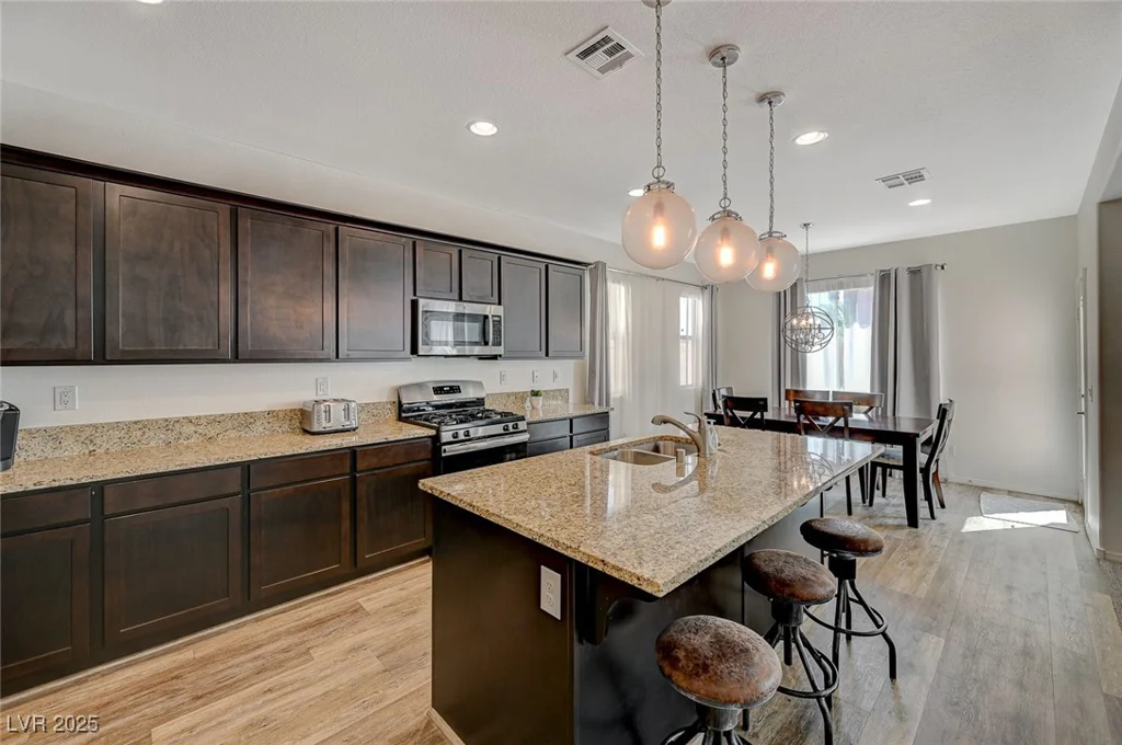 5244 Fiery Sky Ridge, Las Vegas, NV 89148