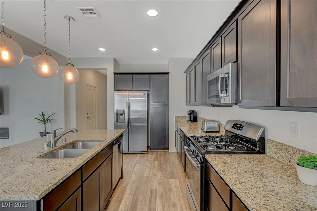 5244 Fiery Sky Ridge, Las Vegas, NV 89148