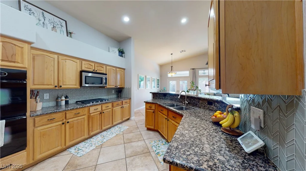 2713 Tanagrine, North Las Vegas, NV 89084