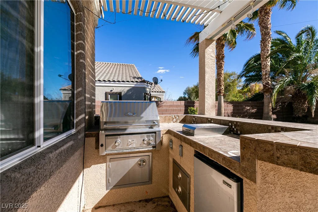 2713 Tanagrine, North Las Vegas, NV 89084