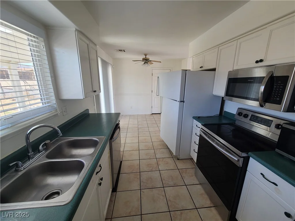 129 Maple, Henderson, NV 89015