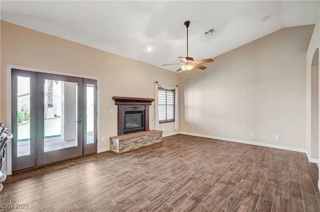 983 Cutter, Henderson, NV 89011