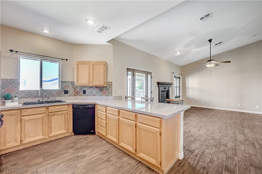 983 Cutter, Henderson, NV 89011