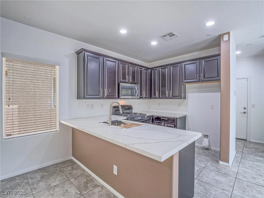 7753 Petite Pillar, Las Vegas, NV 89149