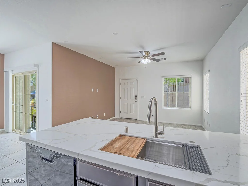 7753 Petite Pillar, Las Vegas, NV 89149