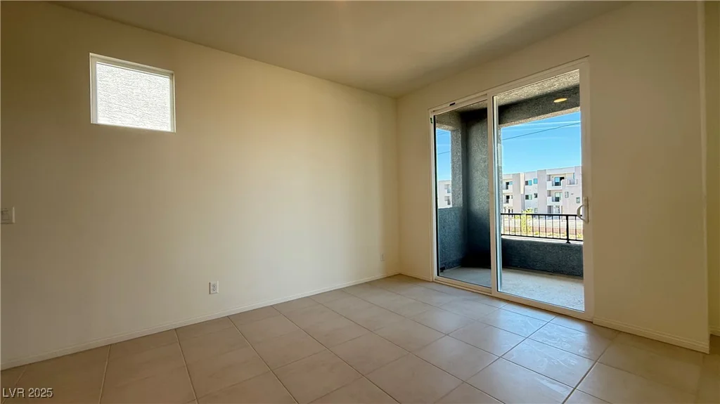 4705 Parkarbor, Las Vegas, NV 89141