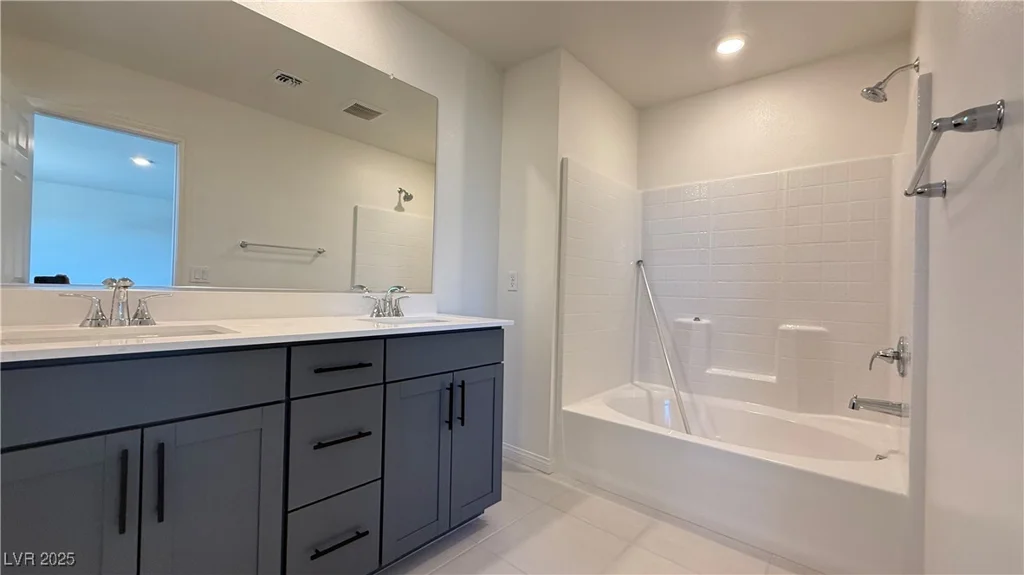 4705 Parkarbor, Las Vegas, NV 89141