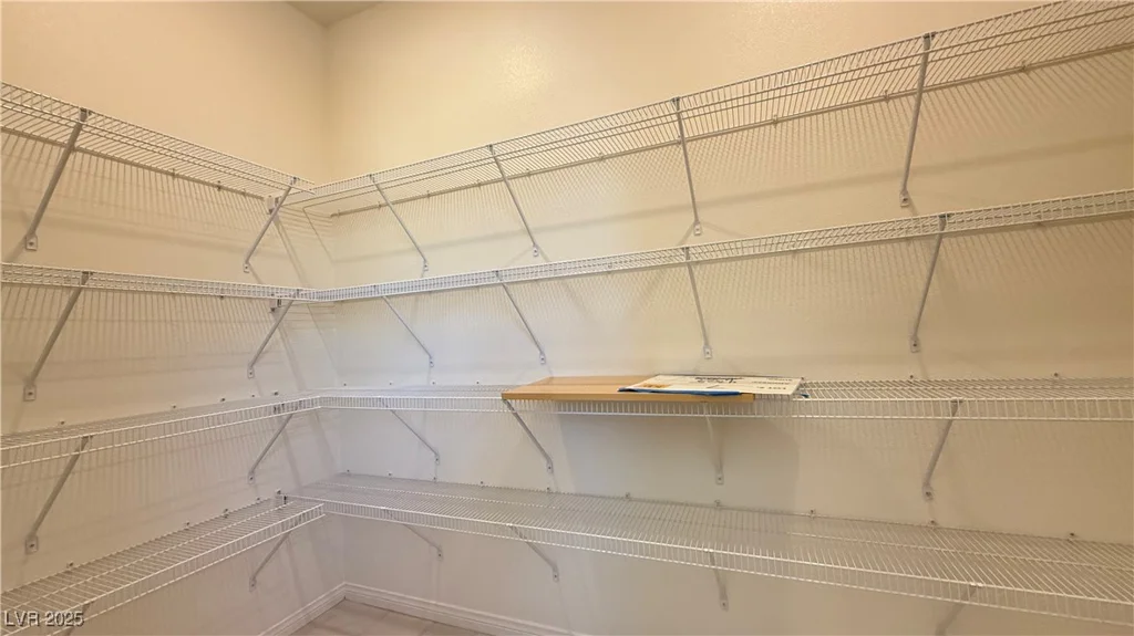 4705 Parkarbor, Las Vegas, NV 89141