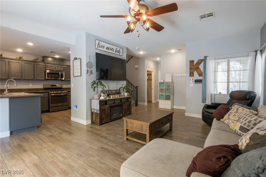3728 Juanita May, North Las Vegas, NV 89032