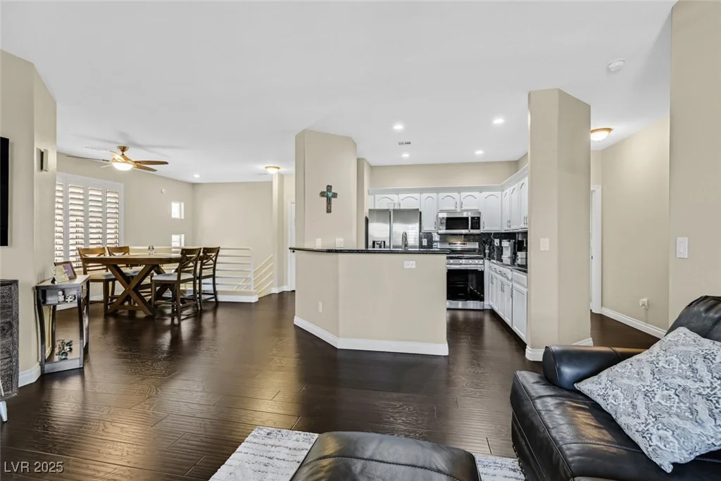 2050 Warm Springs, Henderson, NV 89014