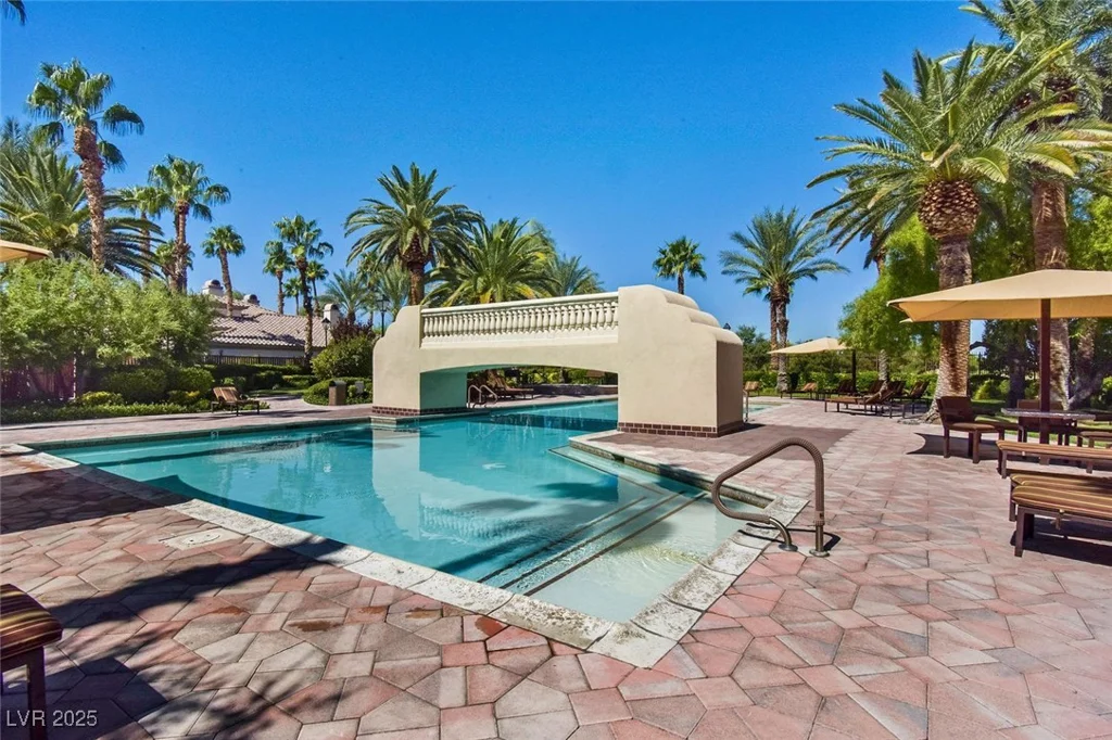 2050 Warm Springs, Henderson, NV 89014