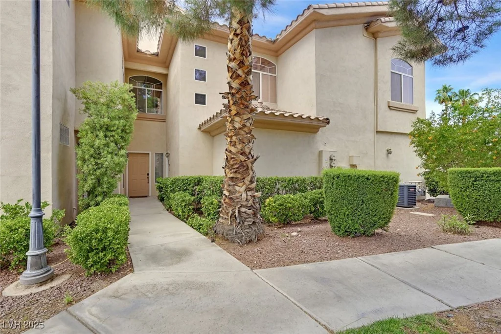 2050 Warm Springs, Henderson, NV 89014