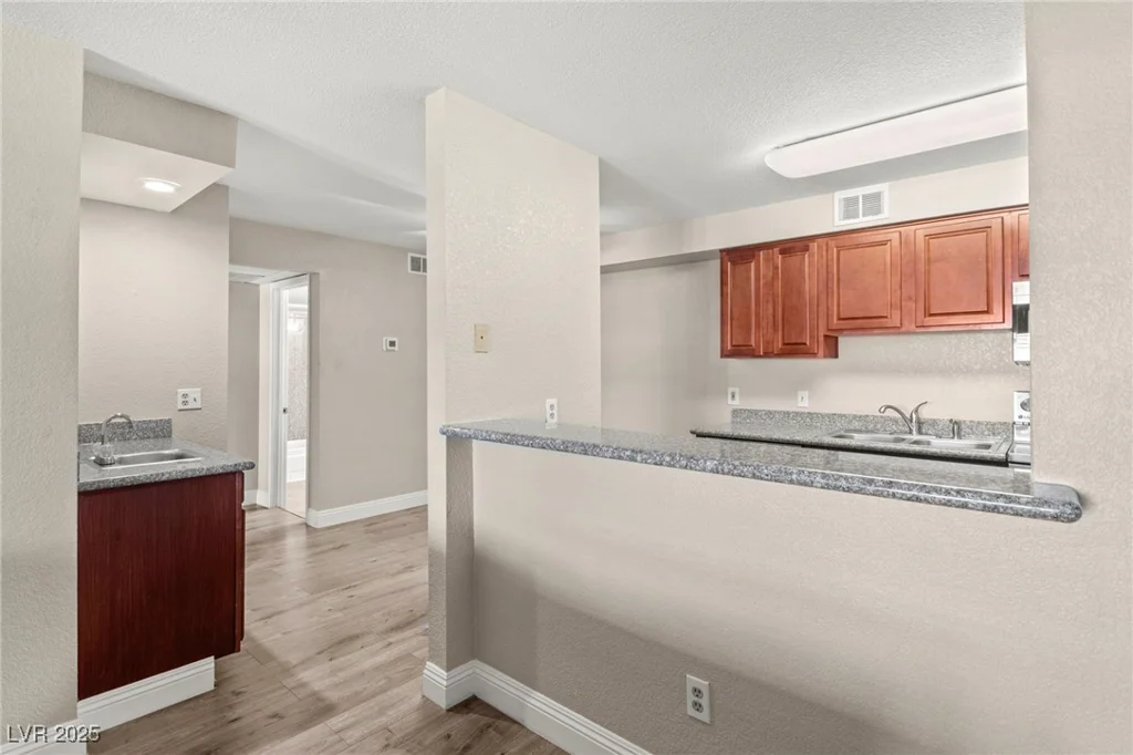2606 Durango, Las Vegas, NV 89117