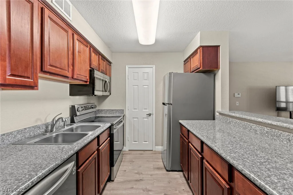 2606 Durango, Las Vegas, NV 89117