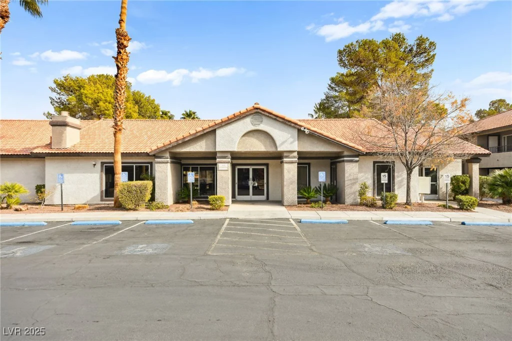 2606 Durango, Las Vegas, NV 89117