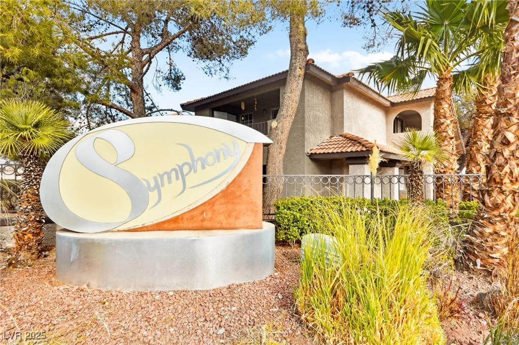 2606 Durango, Las Vegas, NV 89117