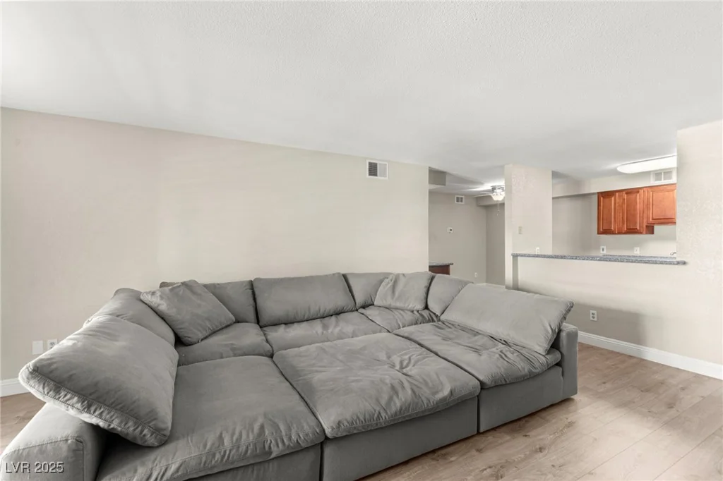 2606 Durango, Las Vegas, NV 89117