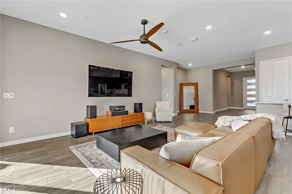 15 Reflection Bay, Henderson, NV 89011