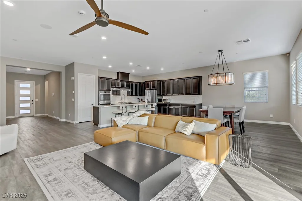 15 Reflection Bay, Henderson, NV 89011