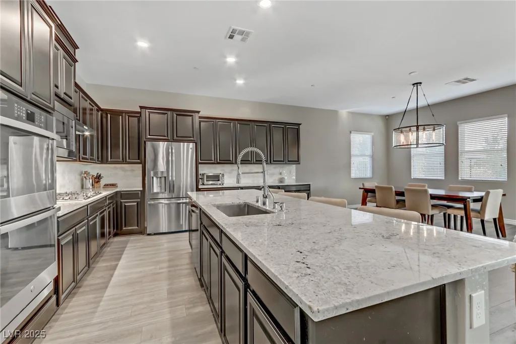 15 Reflection Bay, Henderson, NV 89011