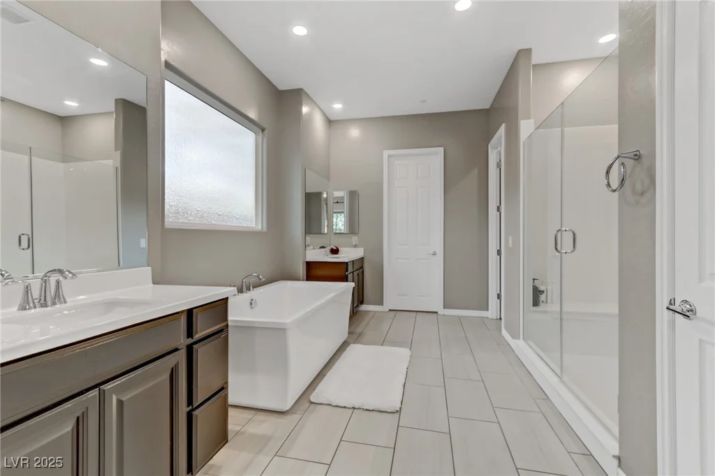 15 Reflection Bay, Henderson, NV 89011