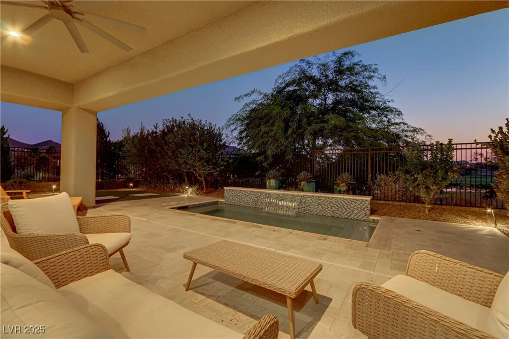15 Reflection Bay, Henderson, NV 89011