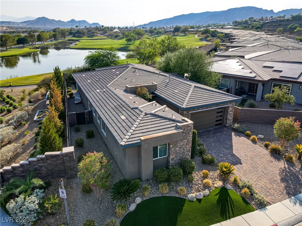 15 Reflection Bay, Henderson, NV 89011