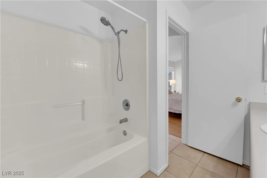 3102 Honeysuckle, North Las Vegas, NV 89031