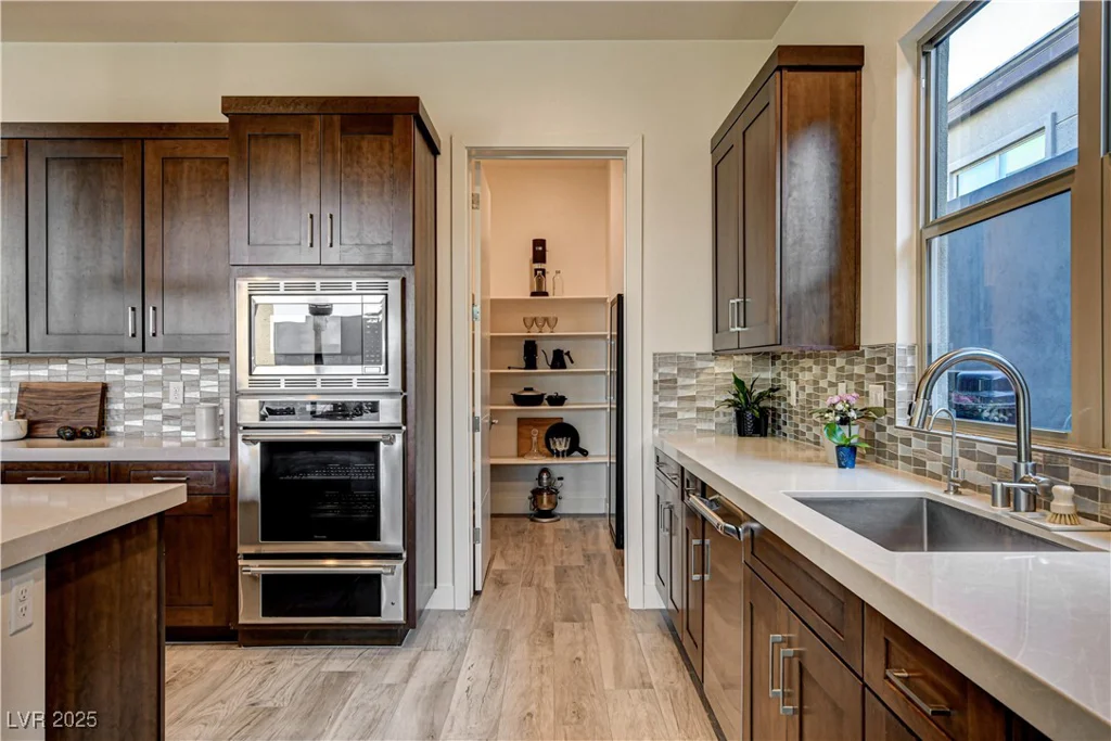 10228 Shell Star, Las Vegas, NV 89135