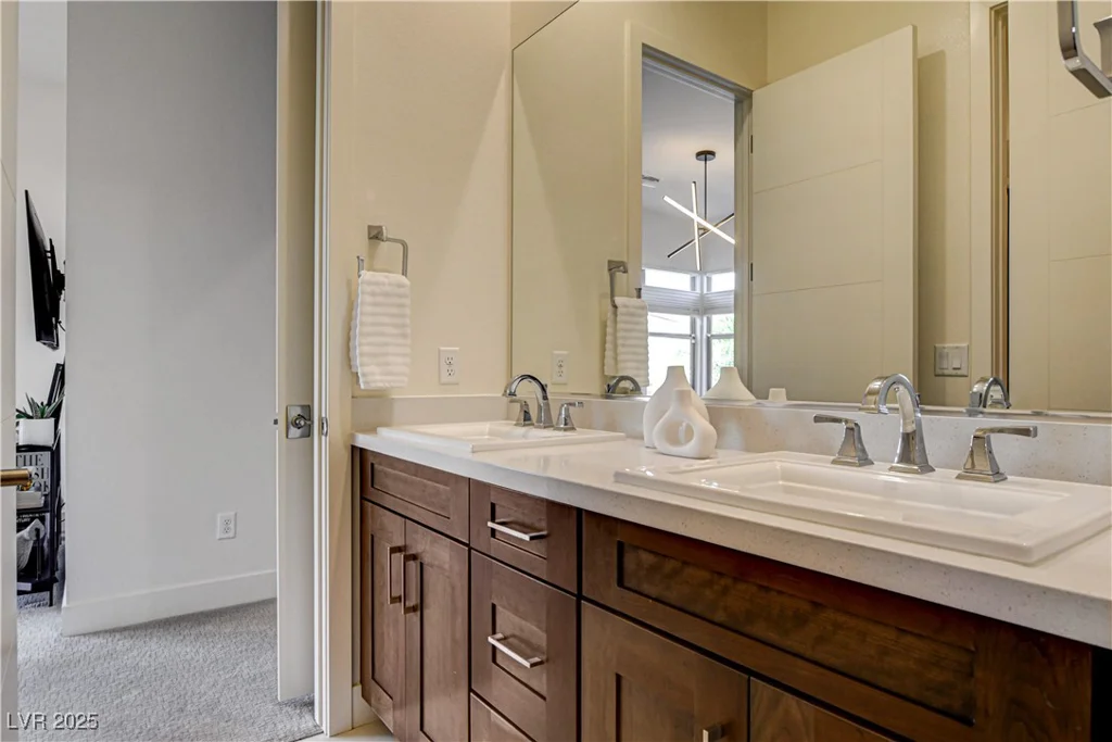 10228 Shell Star, Las Vegas, NV 89135