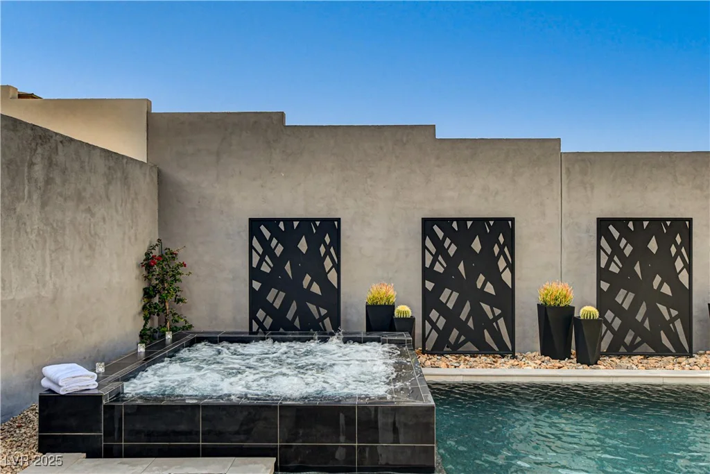 10228 Shell Star, Las Vegas, NV 89135
