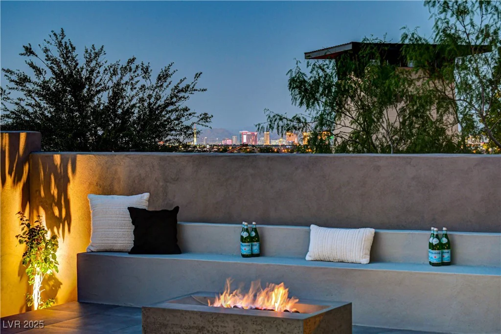 10228 Shell Star, Las Vegas, NV 89135