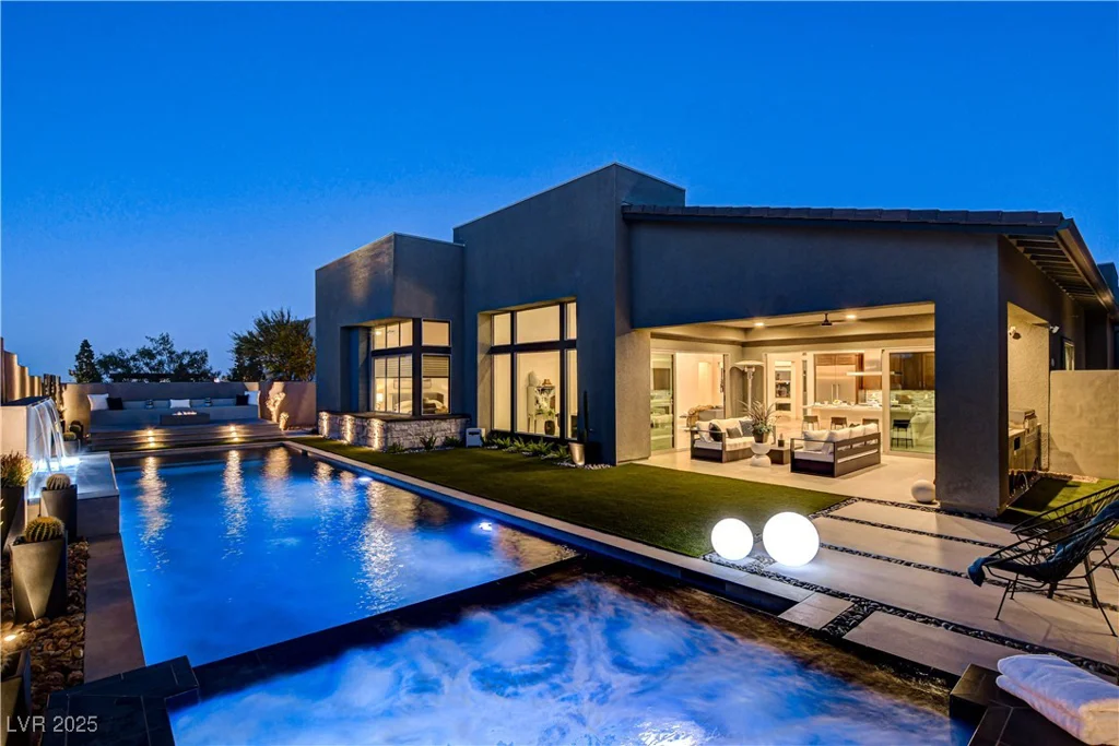 10228 Shell Star, Las Vegas, NV 89135