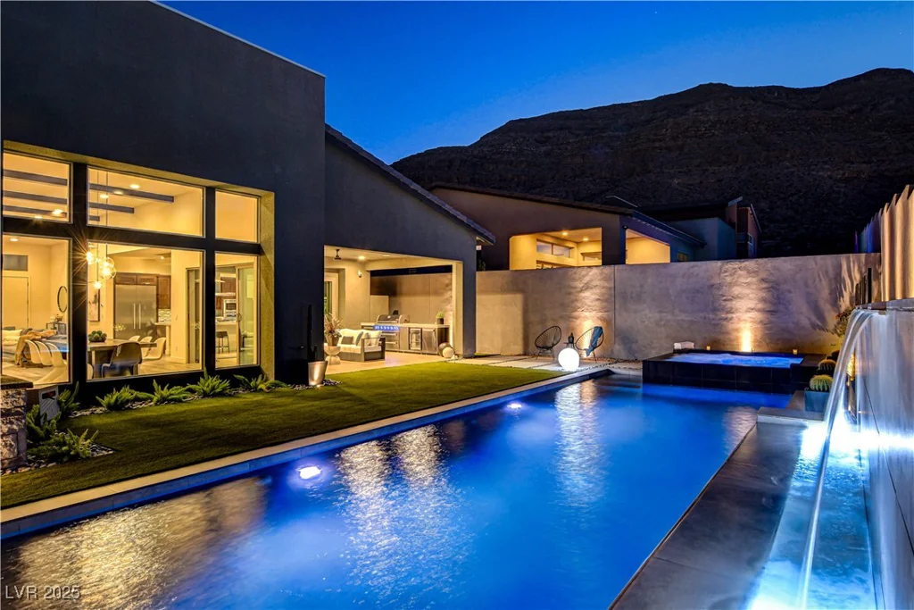 10228 Shell Star, Las Vegas, NV 89135