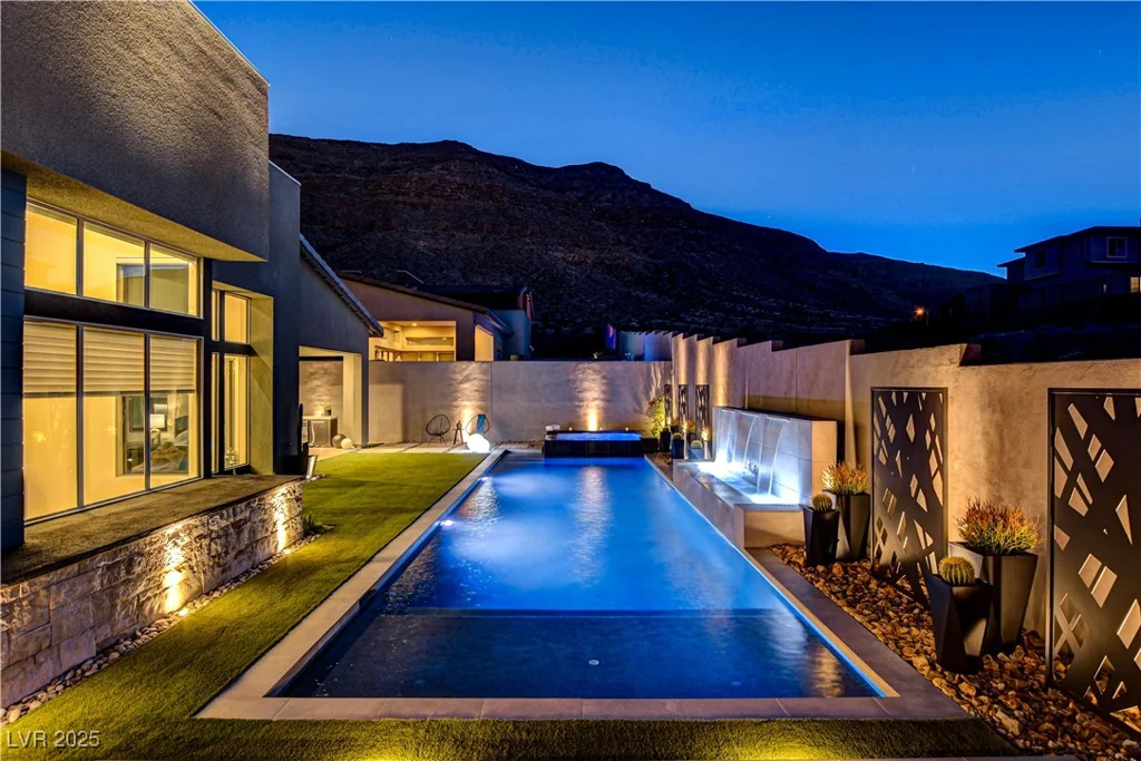 10228 Shell Star, Las Vegas, NV 89135