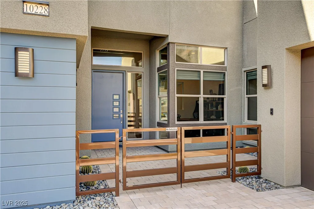 10228 Shell Star, Las Vegas, NV 89135