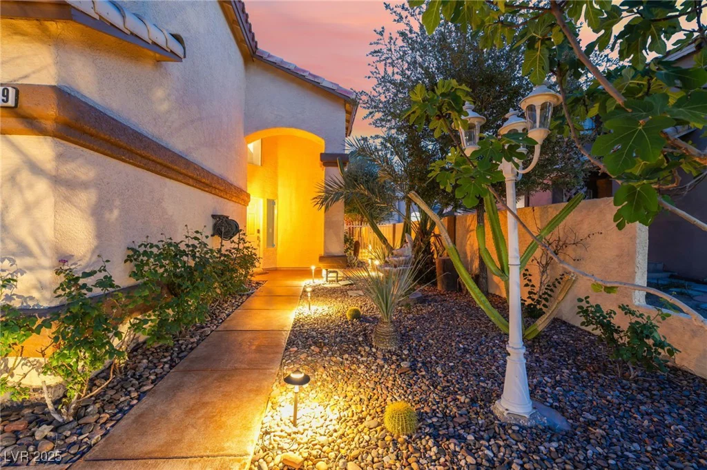 5779 Baffy, Las Vegas, NV 89142