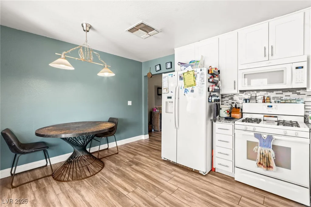 8505 Lansdale, Las Vegas, NV 89123
