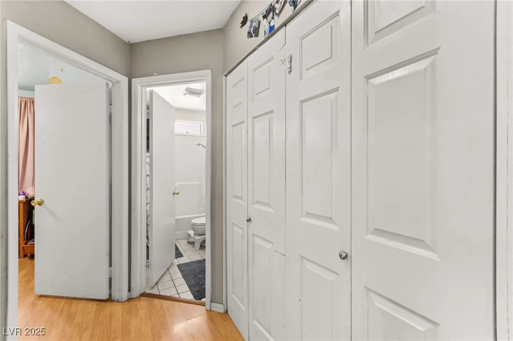 8505 Lansdale, Las Vegas, NV 89123
