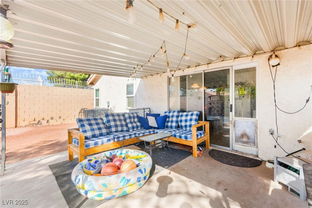 8505 Lansdale, Las Vegas, NV 89123