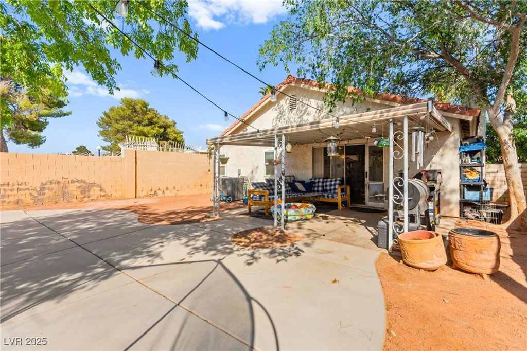 8505 Lansdale, Las Vegas, NV 89123