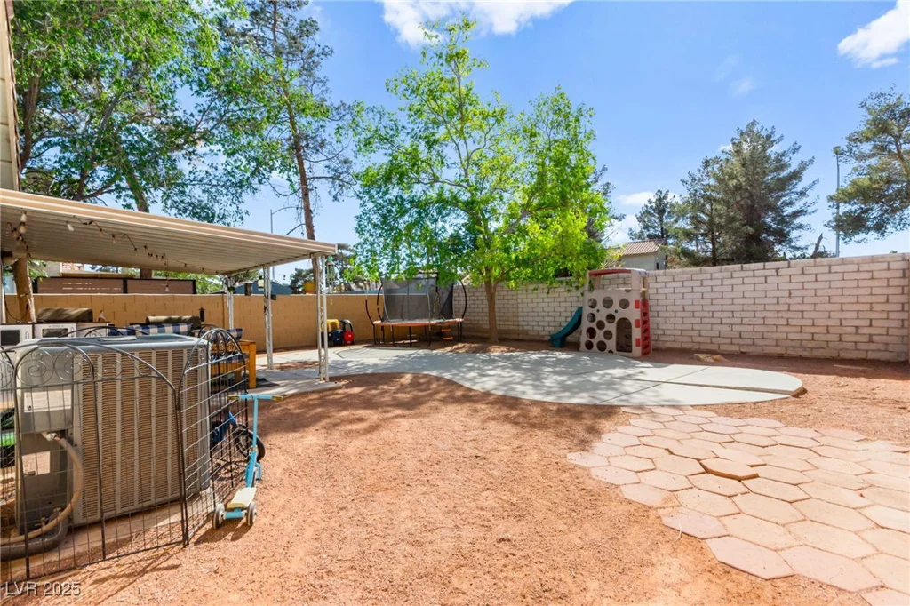 8505 Lansdale, Las Vegas, NV 89123