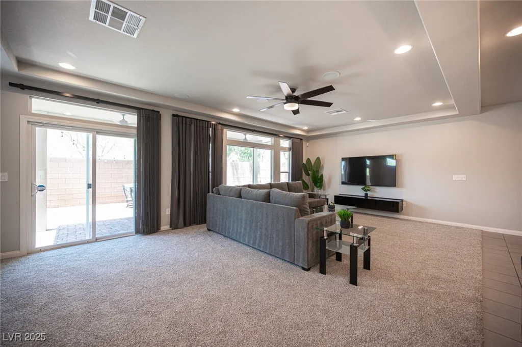 9807 Panther Hollow, Las Vegas, NV 89141
