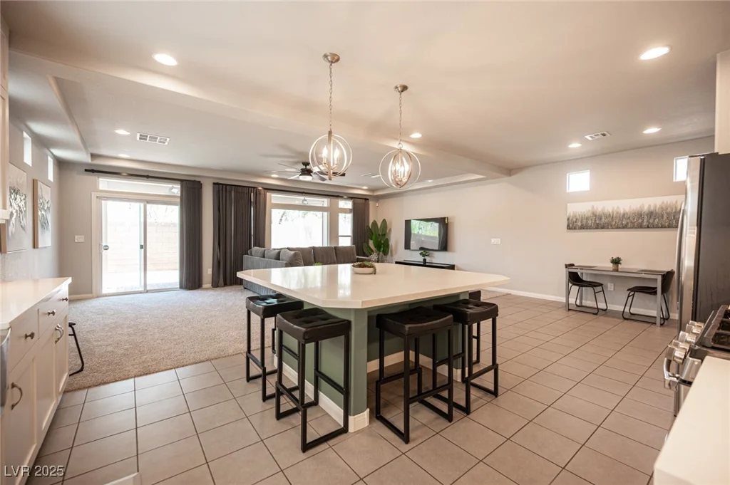 9807 Panther Hollow, Las Vegas, NV 89141