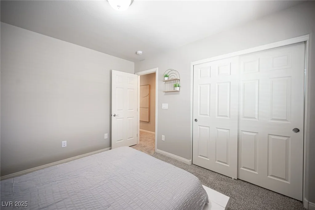 9807 Panther Hollow, Las Vegas, NV 89141